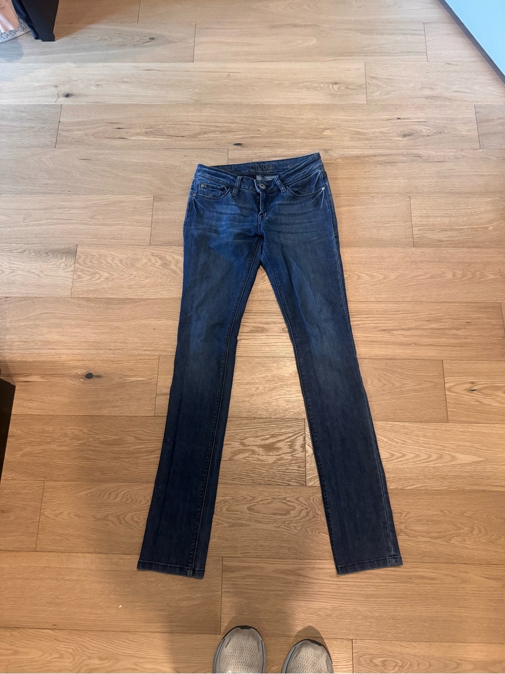 DL1961 Dark Indigo Skinny Jeans “Jessica skinny”